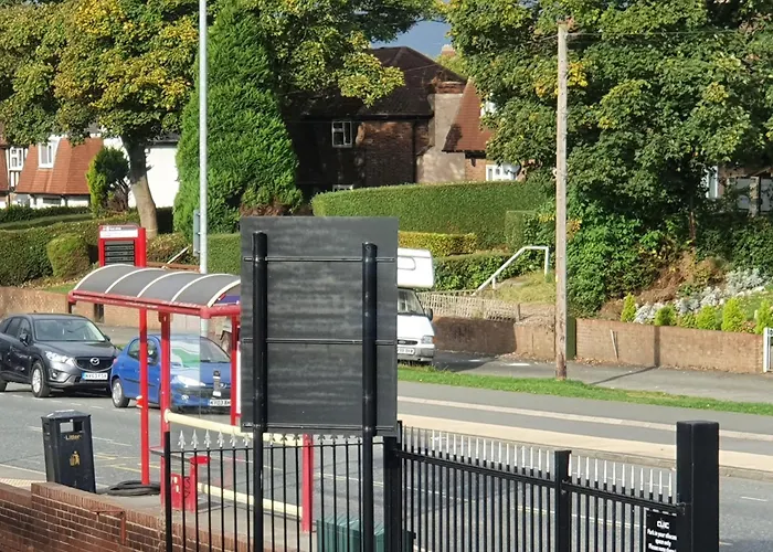 *rc9bc* For Your Relaxed & Cosy + Free Parking + Free Fast Wifi * Homestay Leeds (West Yorkshire)