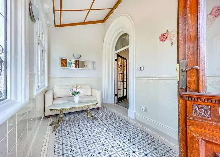 *rc9bc* For Your Relaxed & Cosy + Free Parking + Free Fast Wifi * Homestay