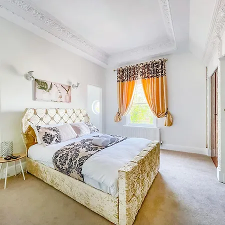 *rc9bc* For Your Relaxed & Cosy + Free Parking + Free Fast Wifi * * Лидс