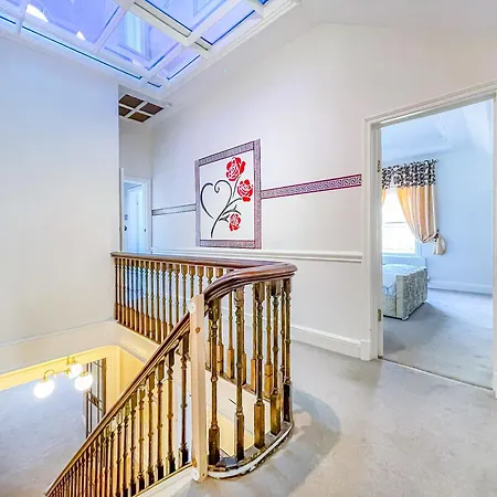 Проживание в семье *rc9bc* For Your Relaxed & Cosy + Free Parking + Free Fast Wifi * *